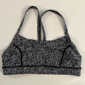 Lululemon sports bra black and white size 4